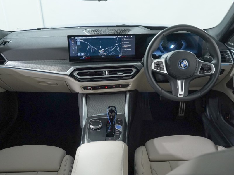 2022 (72) BMW I4 250kW eDrive40 M Sport 83.9kWh 5dr Auto 3324337