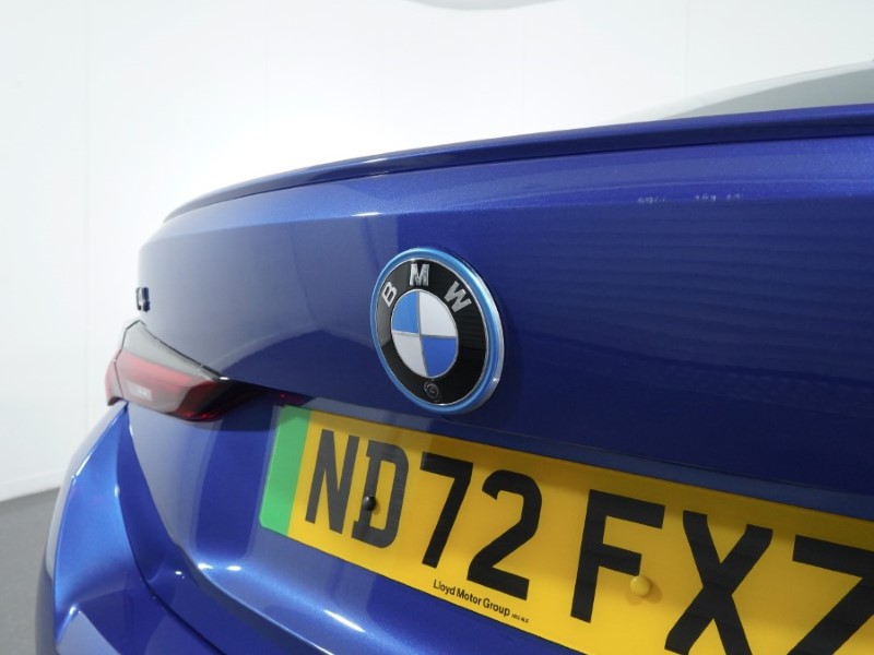 2022 (72) BMW I4 250kW eDrive40 M Sport 83.9kWh 5dr Auto 3324315