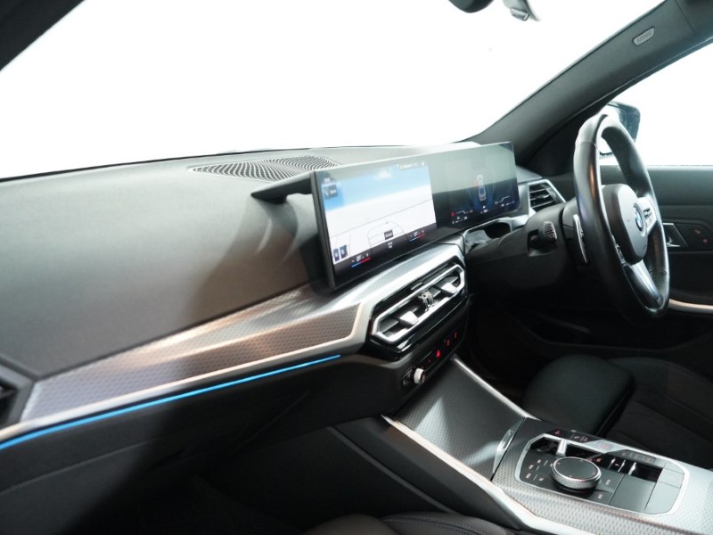 2024 (73) BMW 3 SERIES 320i M Sport 4dr Step Auto 4894662