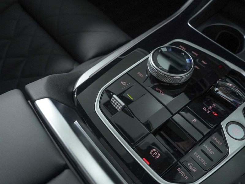 2024 (24) BMW X5 xDrive50e M Sport 5dr Auto 3686938