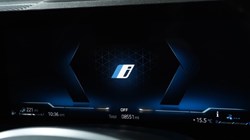 2024 (73) BMW 3 SERIES 330e M Sport 4dr Step Auto 3407700