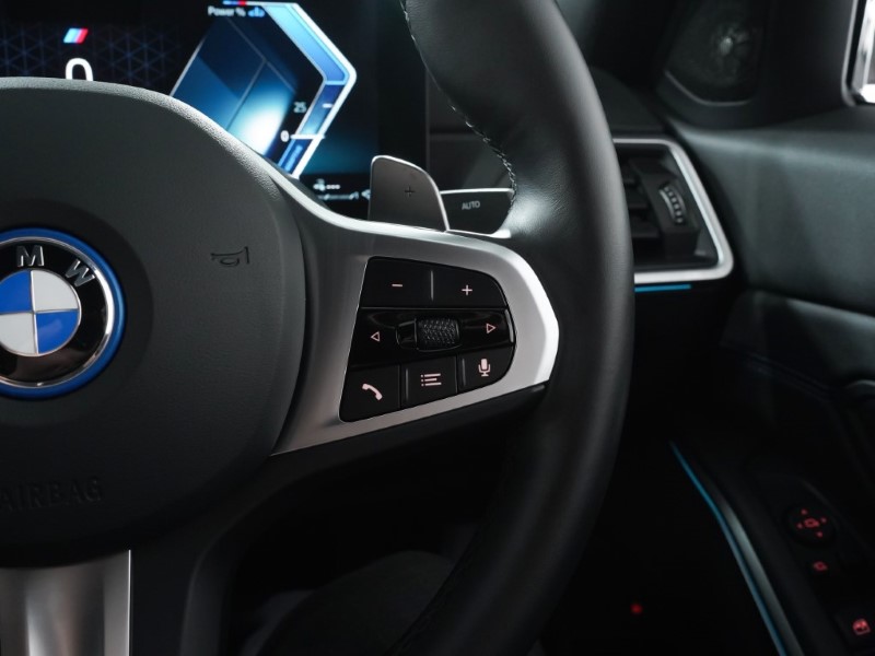 2024 (73) BMW 3 SERIES 330e M Sport 4dr Step Auto 3407713
