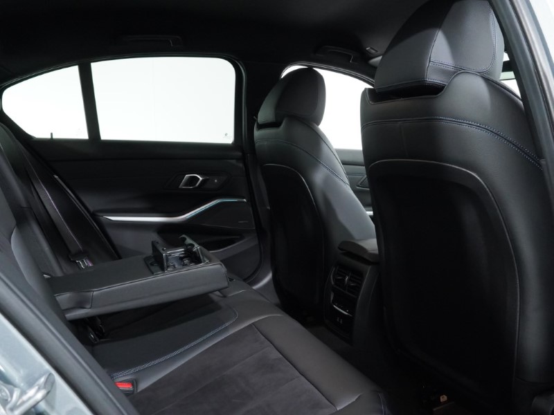 2024 (73) BMW 3 SERIES 330e M Sport 4dr Step Auto 3407686