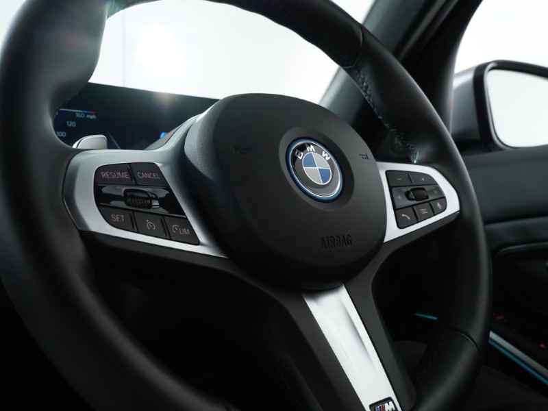 2024 (73) BMW 3 SERIES 330e M Sport 4dr Step Auto 3407711