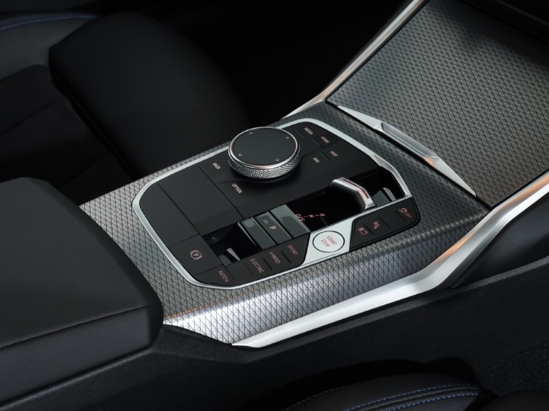 2024 (73) BMW 3 SERIES 330e M Sport 4dr Step Auto 3407690