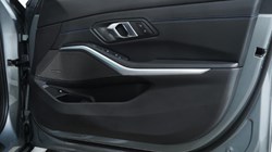 2024 (73) BMW 3 SERIES 330e M Sport 4dr Step Auto 3407687