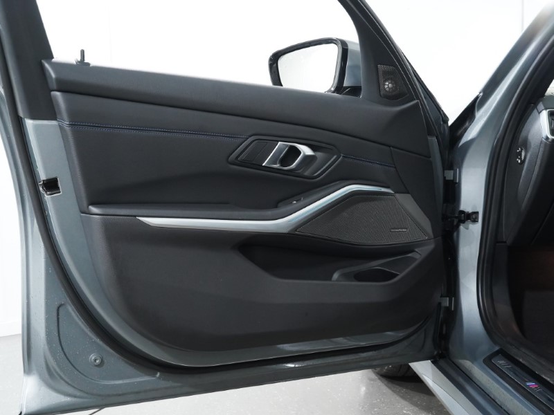 2024 (73) BMW 3 SERIES 330e M Sport 4dr Step Auto 3407692