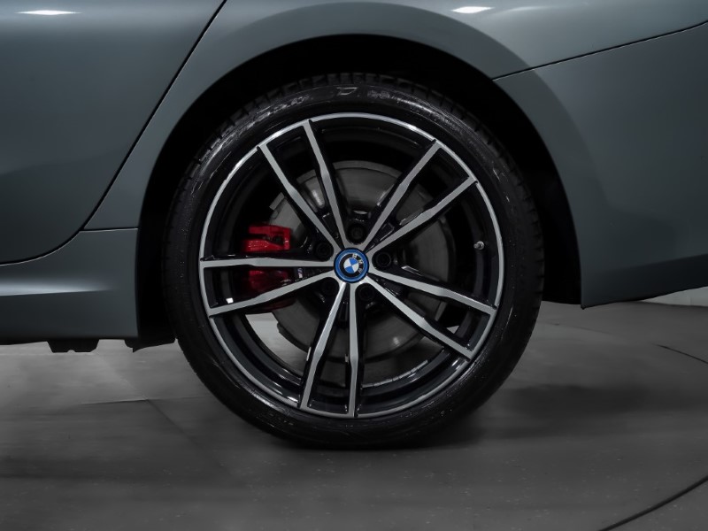 2024 (73) BMW 3 SERIES 330e M Sport 4dr Step Auto 3407675