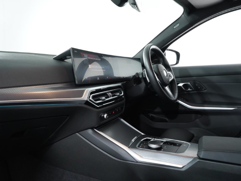 2024 (73) BMW 3 SERIES 330e M Sport 4dr Step Auto 3407693