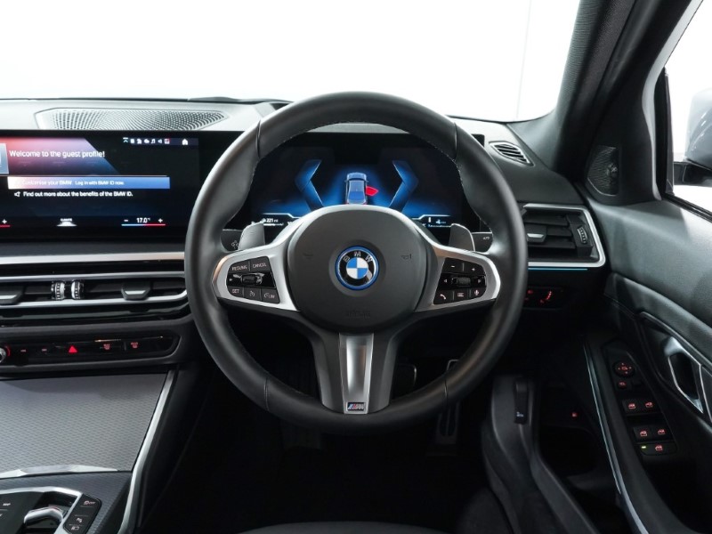 2024 (73) BMW 3 SERIES 330e M Sport 4dr Step Auto 3407696