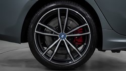 2024 (73) BMW 3 SERIES 330e M Sport 4dr Step Auto 3407676