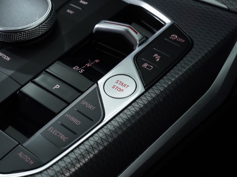 2024 (73) BMW 3 SERIES 330e M Sport 4dr Step Auto 3407708