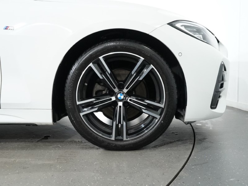 2021 (71) BMW 4 SERIES 420i M Sport 2dr Step Auto 3445932