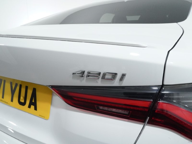 2021 (71) BMW 4 SERIES 420i M Sport 2dr Step Auto 3445936