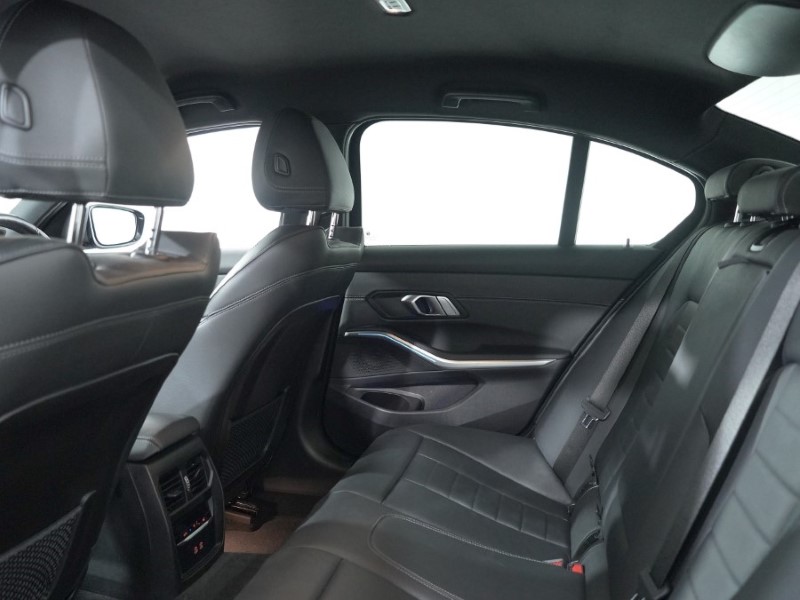 2021 (21) BMW 3 SERIES 320i M Sport 4dr Step Auto 3448503