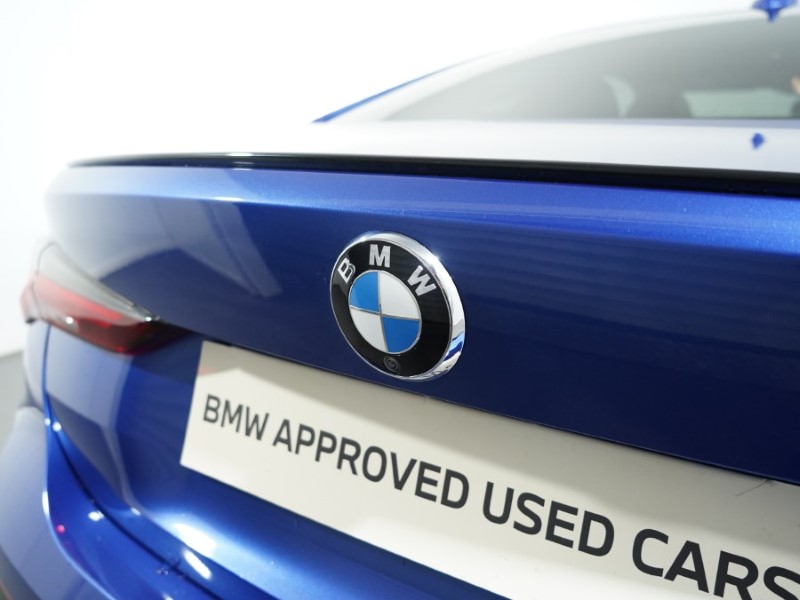 2021 (21) BMW 4 SERIES 420i M Sport 2dr Step Auto [Tech/Pro Pack] 3509486