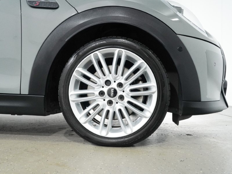 2021 (71) MINI HATCHBACK 2.0 Cooper S Exclusive 3dr [Comfort Plus/Nav Pack] 3473402