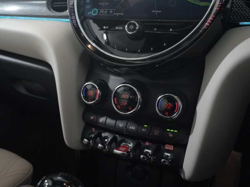 2021 (71) MINI HATCHBACK 2.0 Cooper S Exclusive 3dr [Comfort Plus/Nav Pack] 3473413