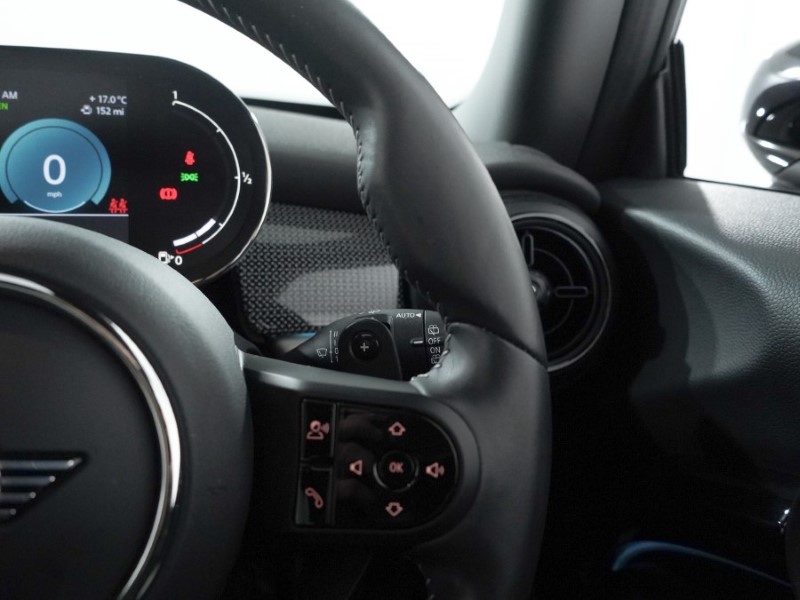 2021 (71) MINI HATCHBACK 2.0 Cooper S Exclusive 3dr [Comfort Plus/Nav Pack] 3473425