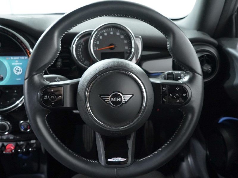 2021 (71) MINI HATCHBACK 1.5 Cooper Sport 3dr Auto 3478730
