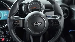 2021 (71) MINI HATCHBACK 1.5 Cooper Sport 3dr Auto 3478730
