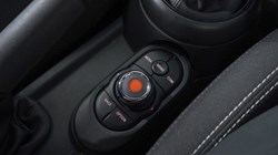 2021 (71) MINI HATCHBACK 1.5 Cooper Sport 3dr Auto 3478737