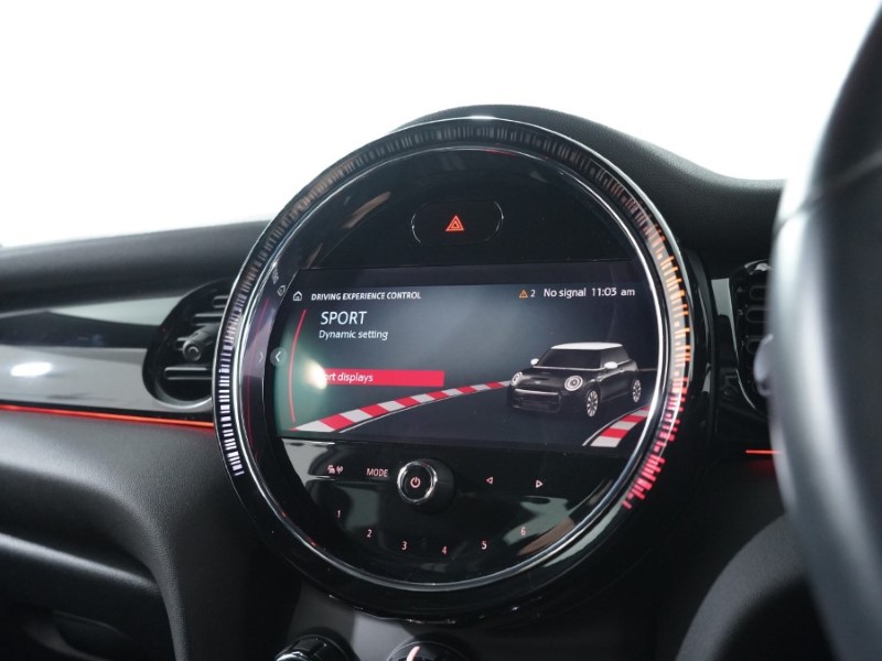 2021 (71) MINI HATCHBACK 1.5 Cooper Sport 3dr Auto 3478742