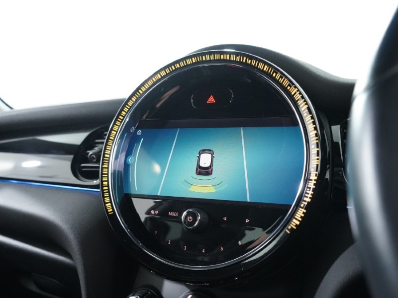 2021 (71) MINI HATCHBACK 1.5 Cooper Sport 3dr Auto 3478745