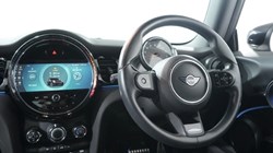2021 (71) MINI HATCHBACK 1.5 Cooper Sport 3dr Auto 3478728