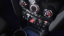 2021 (71) MINI HATCHBACK 1.5 Cooper Sport 3dr Auto 3478735