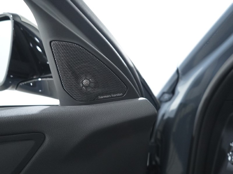 2023 (73) BMW 1 SERIES M135i xDrive 5dr Step Auto 3484035