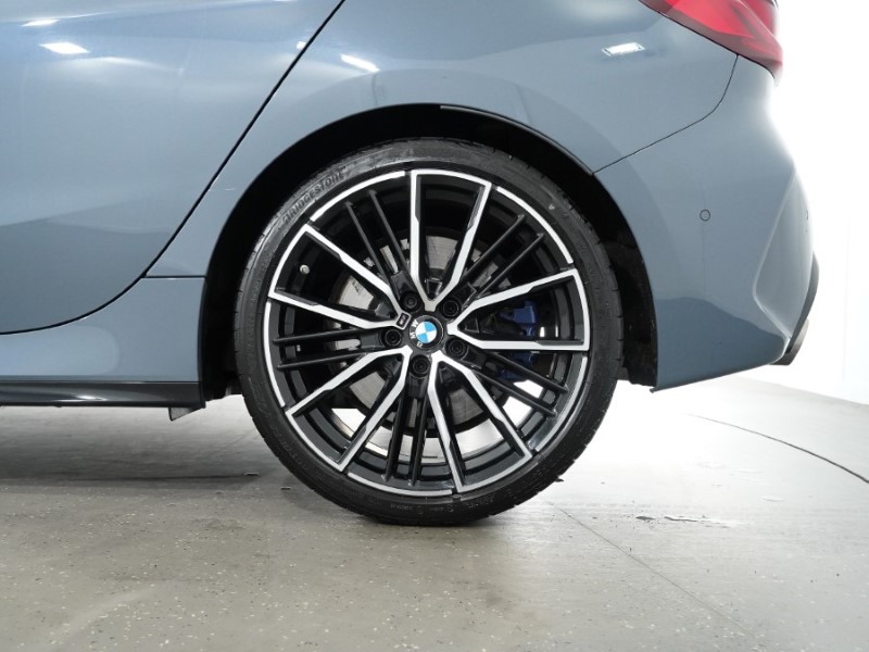 2023 (73) BMW 1 SERIES M135i xDrive 5dr Step Auto 3484031