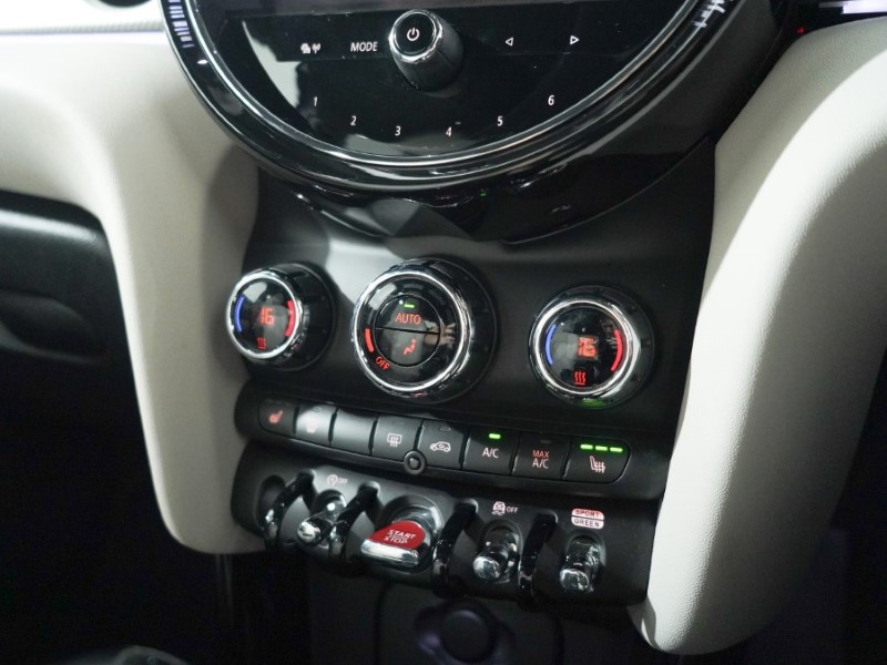 2023 (23) MINI HATCHBACK 1.5 Cooper Exclusive 5dr 3474424