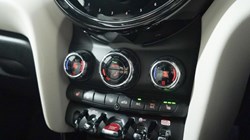 2023 (23) MINI HATCHBACK 1.5 Cooper Exclusive 5dr 3474424