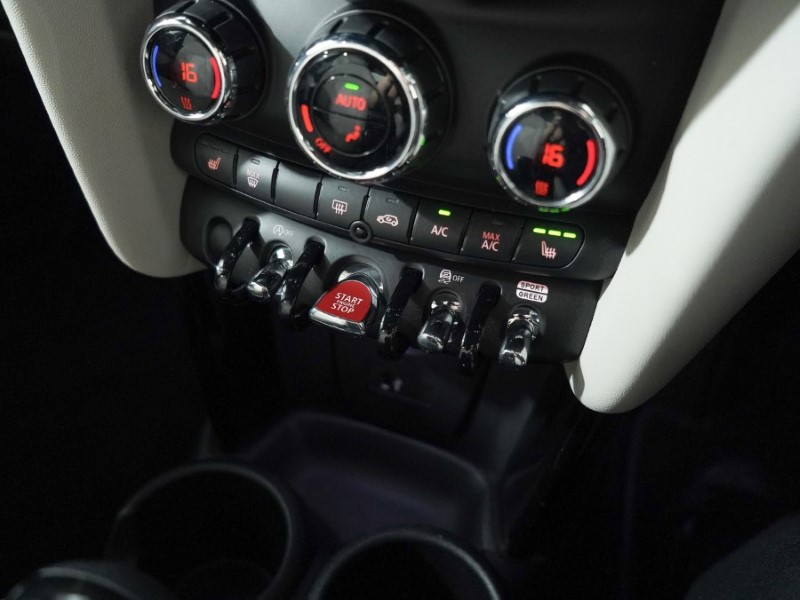 2023 (23) MINI HATCHBACK 1.5 Cooper Exclusive 5dr 3474425