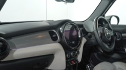 2023 (23) MINI HATCHBACK 1.5 Cooper Exclusive 5dr 3474416