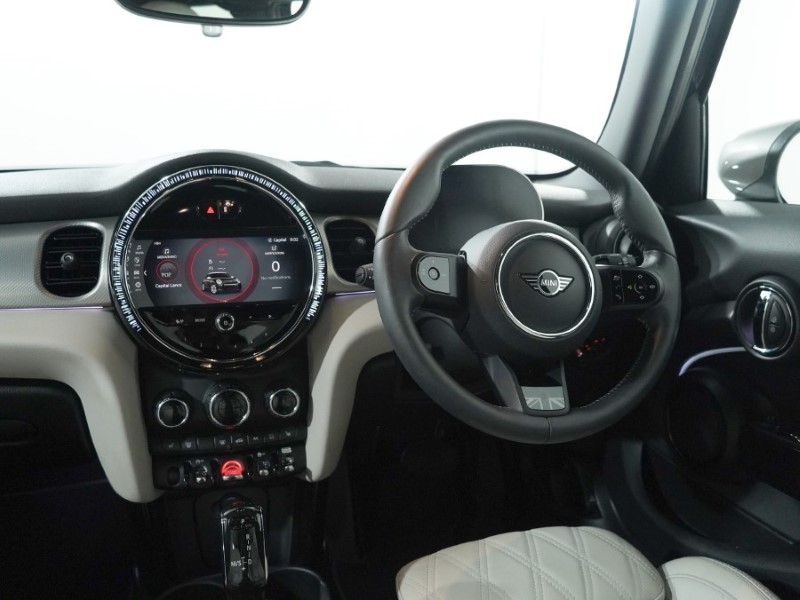 2023 (23) MINI HATCHBACK 1.5 Cooper Exclusive 5dr 3474421