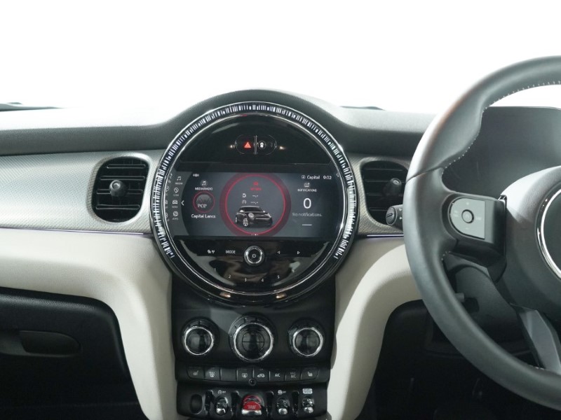 2023 (23) MINI HATCHBACK 1.5 Cooper Exclusive 5dr 3474422