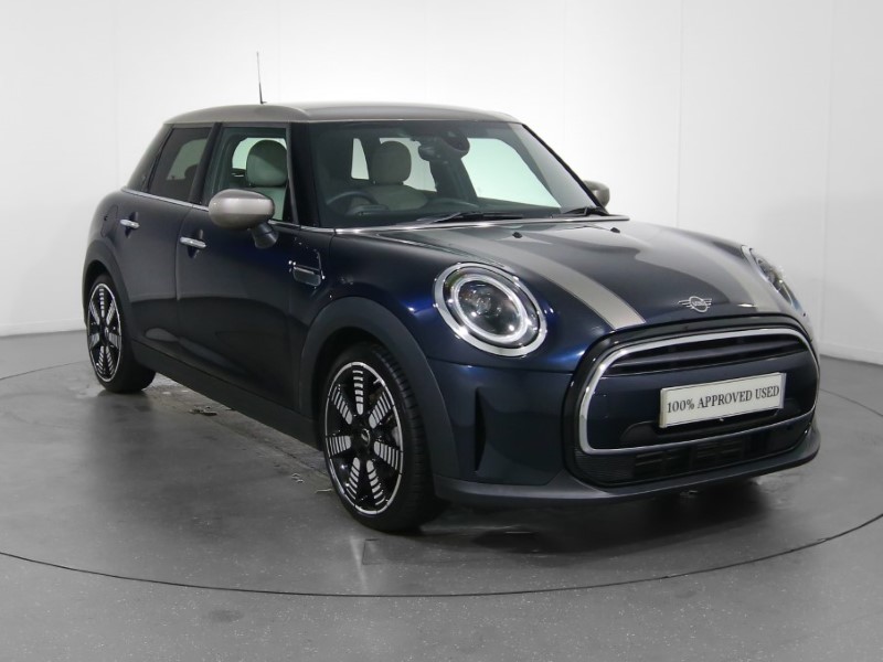 2023 (23) MINI HATCHBACK 1.5 Cooper Exclusive 5dr
