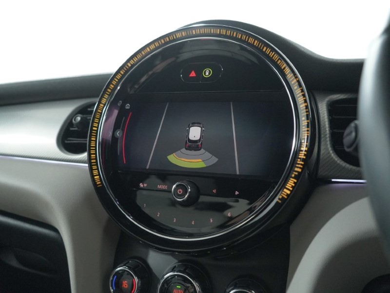 2023 (23) MINI HATCHBACK 1.5 Cooper Exclusive 5dr 3474434