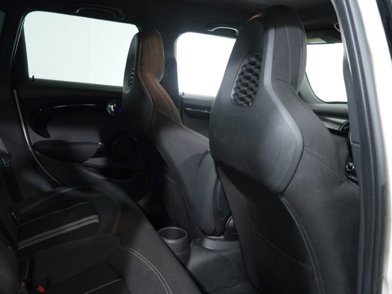 2019 (19) MINI HATCHBACK 2.0 Cooper S Sport II 5dr 3499851