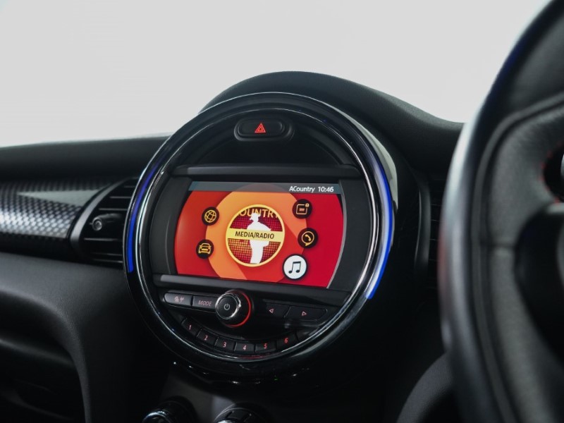 2019 (19) MINI HATCHBACK 2.0 Cooper S Sport II 5dr 3499876