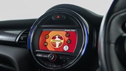 2019 (19) MINI HATCHBACK 2.0 Cooper S Sport II 5dr 3499876