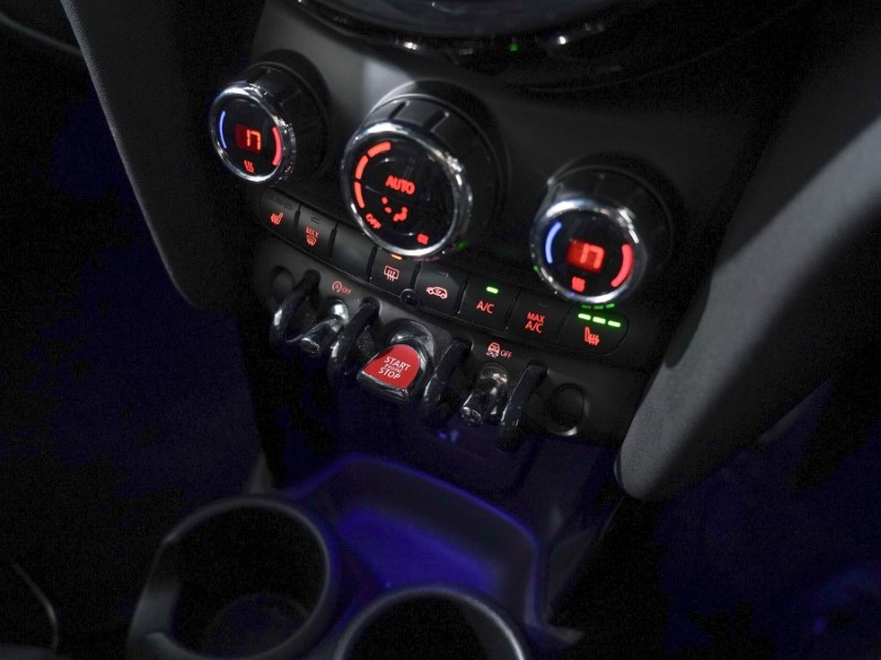 2019 (19) MINI HATCHBACK 2.0 Cooper S Sport II 5dr 3499878