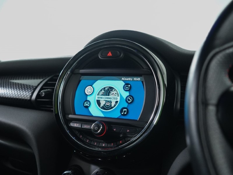 2019 (19) MINI HATCHBACK 2.0 Cooper S Sport II 5dr 3499873