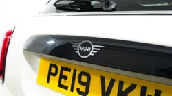 2019 (19) MINI HATCHBACK 2.0 Cooper S Sport II 5dr 3499848