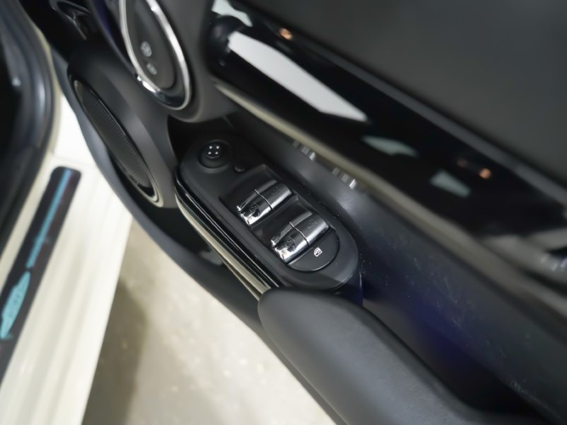 2019 (19) MINI HATCHBACK 2.0 Cooper S Sport II 5dr 3499854