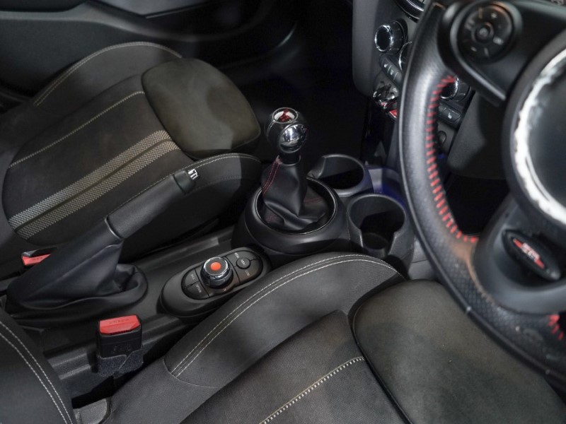 2019 (19) MINI HATCHBACK 2.0 Cooper S Sport II 5dr 3499853