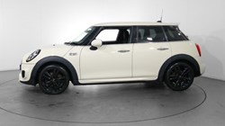 2019 (19) MINI HATCHBACK 2.0 Cooper S Sport II 5dr 3499889