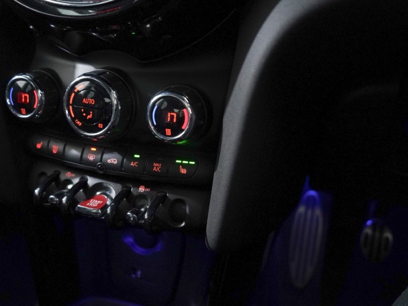 2019 (19) MINI HATCHBACK 2.0 Cooper S Sport II 5dr 3499879